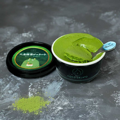 星野村の希少な八女抹茶を使用した「八女抹茶ジェラート」全店でお求めいただけます。